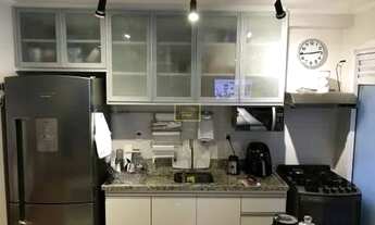 Imagem 2: Apartamento reformado para venda no Alto da Lapa