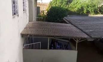 Imagem 2: Aluga ap kitnet terrio 650.00