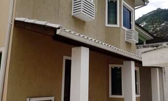 Imagem 4: Maravilhosa casa em condomínio fechado com três quartos