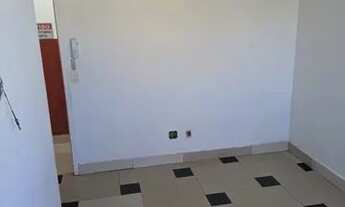 Imagem 4: Alugo casa em guaianases Cozinha e Quarto