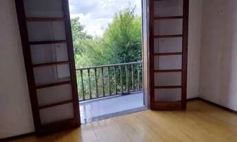 Imagem 7: Aluga-se Sobrado no Bairro Capão da Imbuia direto com proprietária