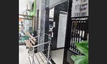 Imagem 2: Alugo excelente apartamento com 2 quartos em Copacabana, 73 m² muito bem distribuídos