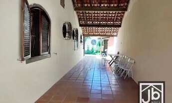 Imagem 5: Casa mobiliada e linear com amplo quintal próxima a Lagoa