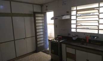 Imagem 3: Pensão metro Ana rosa