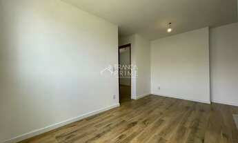 Imagem 4: LINDO APARTAMENTO 2 DORMITÓRIOS, ANDAR ALTO, VAGA COBERTA, PISO LAMINADO, ARMARIOS NA COZI