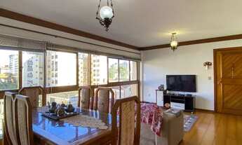 Imagem 6: Apartamento 3 dormitórios, com ótima privacidade e vista definida no miolo do Menino Deus