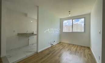 Imagem 2: LINDO APARTAMENTO 2 DORMITÓRIOS, ANDAR ALTO, VAGA COBERTA, PISO LAMINADO, ARMARIOS NA COZI