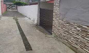 Imagem: Casa na praia de Caiobá