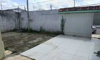 Imagem 2: CASA NO ANTARES Casa com 4 dormitórios