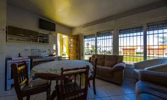 Imagem 7: Pousada à uma quadra do mar