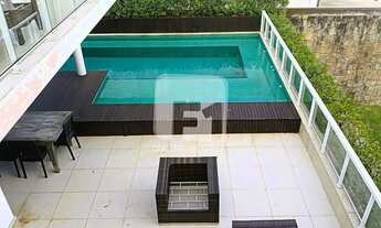 Imagem 7: Cada de 4 dormitórios à venda no Itacorubi