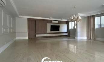 Imagem 2: Apartamento Apartamento com 4 dormitórios