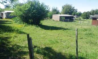 Imagem: Terreno de Esquina à Venda (São Martim)Amplo