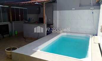 Imagem: Salão de Festas com Piscina e Churrasqueira