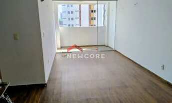 Imagem: Apartamento em Rua Maria Rosa Padilha