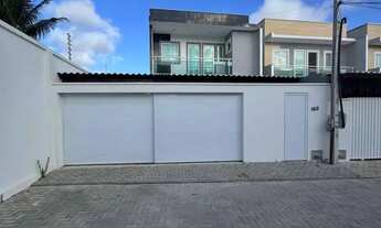 Imagem 4: Casa para locação no Eusébio 3 suites com varanda