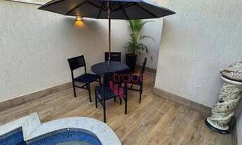 Imagem: Casa em Condomínio Fechado à Venda de