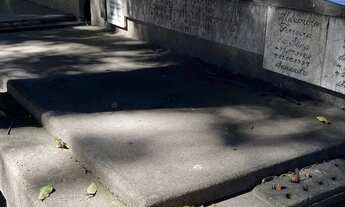 Imagem 5: Jazigo perpétuo -cemitério São Francisco Xavier-caju/rj