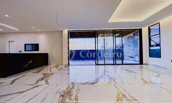 Imagem 7: Casa na Cidade Alpha fachada em arquitetura Modernista em traços retos. Eusébio