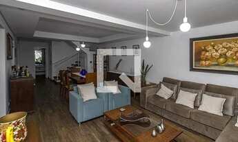 Imagem 2: Casa à Venda - Aclimação, 6 Quartos, 210 m2