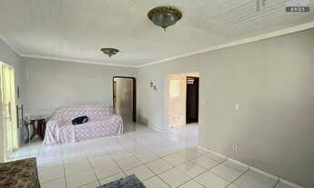 Imagem 5: Casa à venda com 03 suítes, terreno de 1.600 m² e 360 m² de área construída por