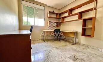 Imagem 7: Casa com 4 Quartos disponível para locação, 360m², próximo à Lagoa do Nado