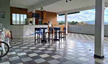 Imagem 2: Casa para venda tem 214 metros quadrados com 3 quartos