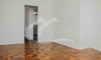 Imagem 5: Apartamento para venda possui 75 metros quadrados com 2 quartos em Copacabana - Rio de Jan