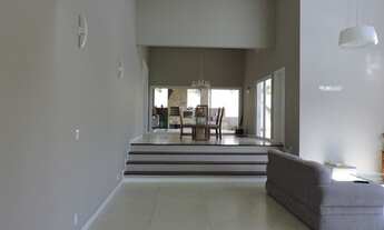 Imagem 3: Térrea para venda possui 400 metros quadrados com 30suites e 1 quarto