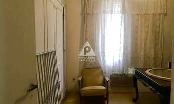 Imagem 6: Excelente apartamento de 3 quartos e 2 vagas na garagem, na quadra da praia