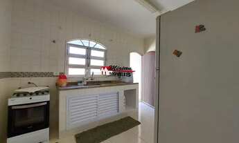 Imagem 5: Sobrado com 3 dormitórios sendo 1 suite, com piscina a venda em Peruibe 400 metros da prai