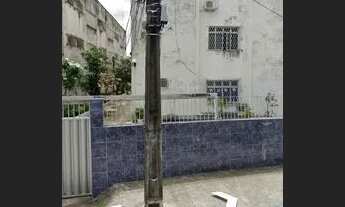 Imagem: ALUGO APARTAMENTO EDF. CECYL CASA FORTE