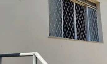 Imagem 4: Casa com varanda e garagem bairro Ano Bom