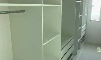 Imagem 5: Casa sendo 3/4 e uma suíte e closet próx a Fraga Maia