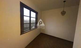 Imagem 2: São Cristovão com 2 quartos e terraço