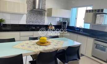 Imagem 7: Casa à venda, 3 quartos, 1 suíte, 3 vagas, JARDIM EUROPA - Uberlândia/MG