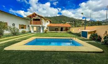 Imagem 4: Casa com 3 suítes Linear a Venda - Golfe / Teresópolis