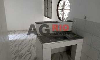 Imagem 6: Casa de rua-LOCAÇÃO-Piedade-Rio de Janeiro-RJ