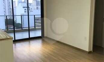 Imagem 3: Apartamento para venda em Pinheiros com 71 metros quadrados com 2 quartos e 1 vaga