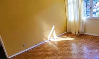 Imagem 4: 03 quartos com vaga próximo ao Centro nas Duchas