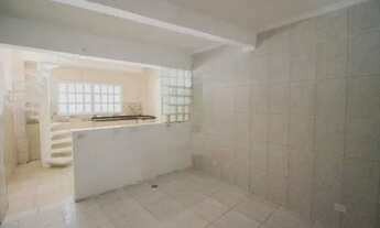 Imagem 2: Casa para venda tem 132 metros quadrados com 2 quartos em Bom Retiro - São Paulo - SP