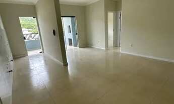 Imagem 3: Lindo e Amplo Apto de 2 suítes - Apenas 850 mtrs do Mar - Alto do Ribeirão da Ilha