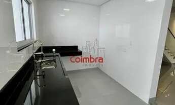 Imagem 6: Casa duplex no bairro Belvedere