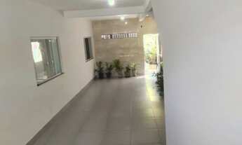 Imagem 2: Alugo casa MOBILIADA no Feira 10, Rua B, Possui 3/4 sendo um suíte! Garagem coberta! Inter