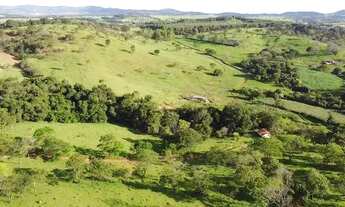 Imagem: Fazenda com área de 32,5 hectares todo