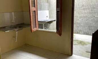 Imagem 6: Aluga-se casa com garagem , sala ,dois quartos , 2 banheiros , coxinha e quintal