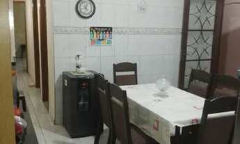 Imagem 2: Casa em área comercial