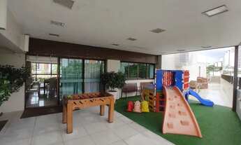 Imagem 5: Apartamento para aluguel tem 214 metros quadrados com 4 quartos