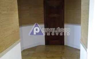 Imagem 4: Excepcional apart na Barra da Tijuca, com 4 quartos, sendo um, suíte com closet. São 4 vag