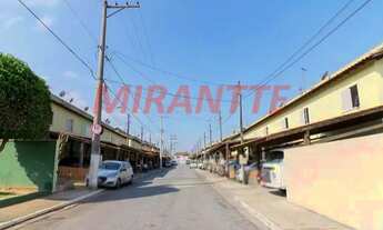 Imagem 3: Cond. fechado de 73m² com 2 quartos em Jardim Adriana